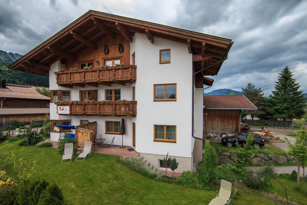 Ferienwohnungen Bauernhof Andreas Kleiner Tannheim Szoba fotó